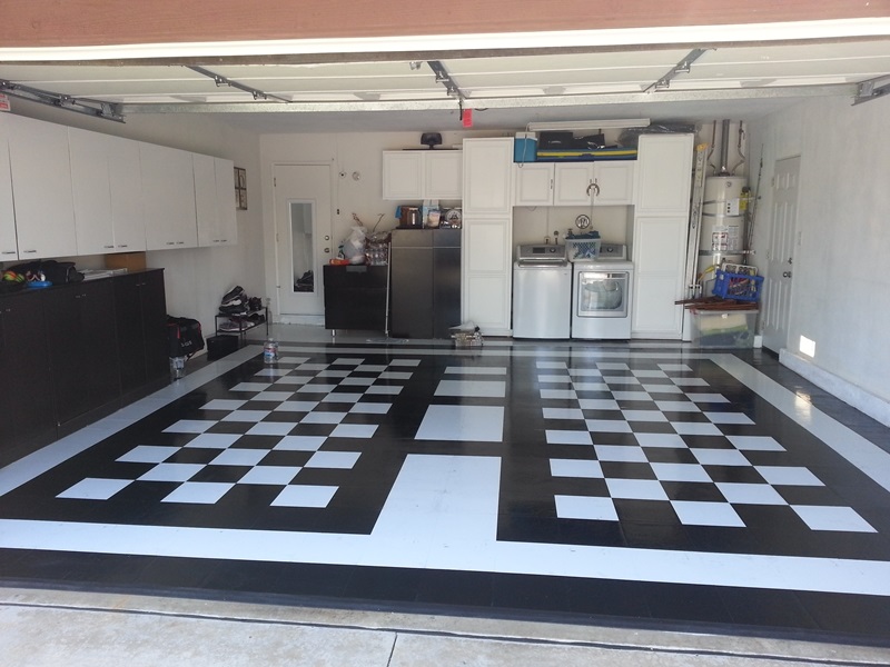 White And Black Floor Tile Designs 